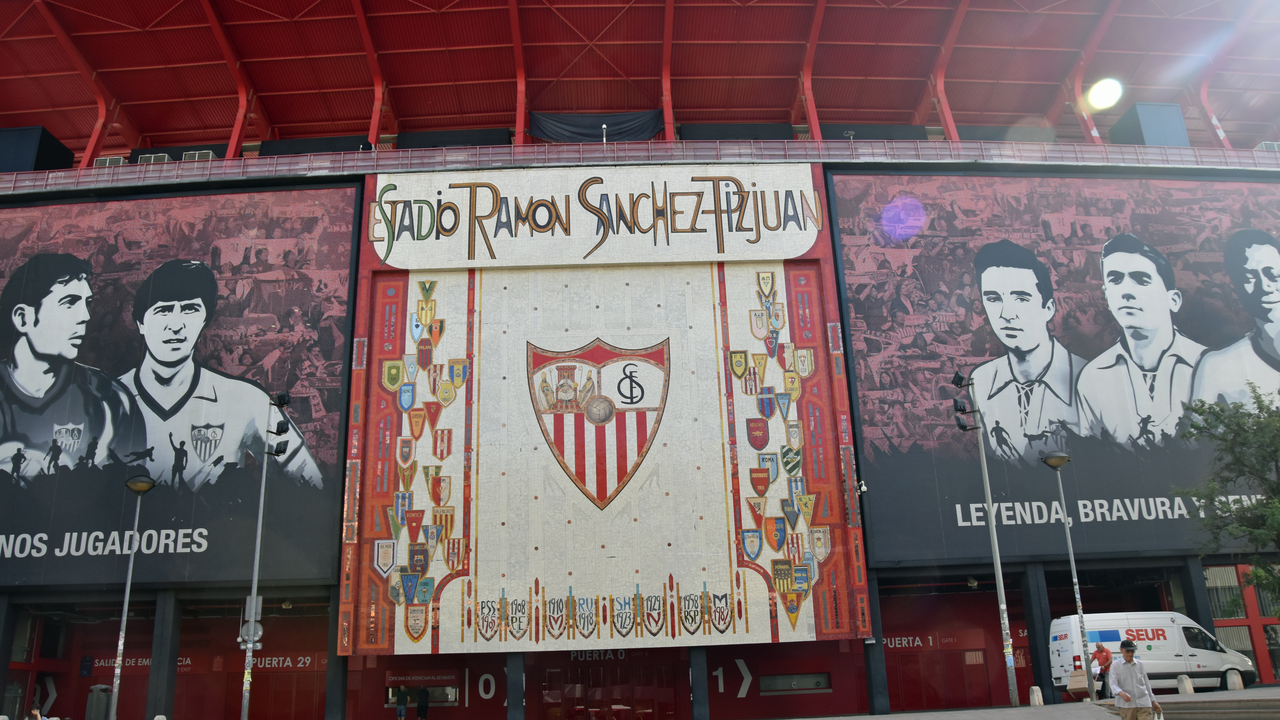 Nemanja Gudelj: The Quiet Engine Behind Sevilla's Midfield in 2025-26