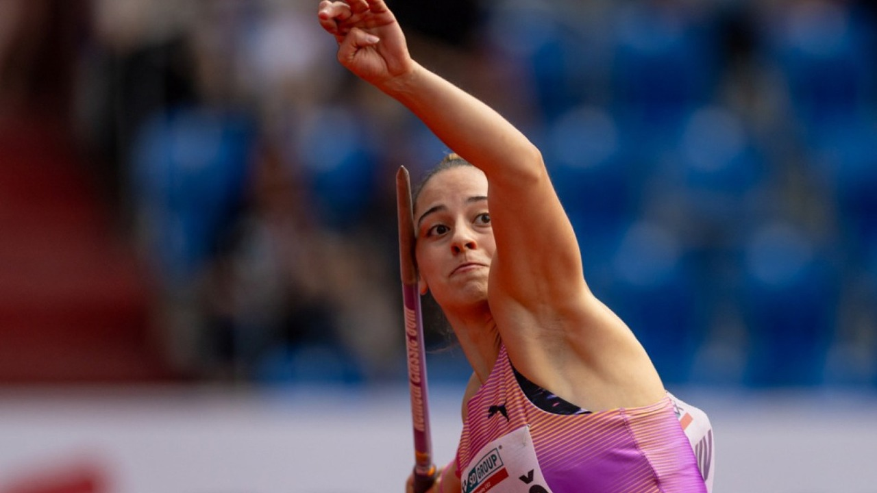 Adriana Vilagoš wins European javelin bronze in Birmingham