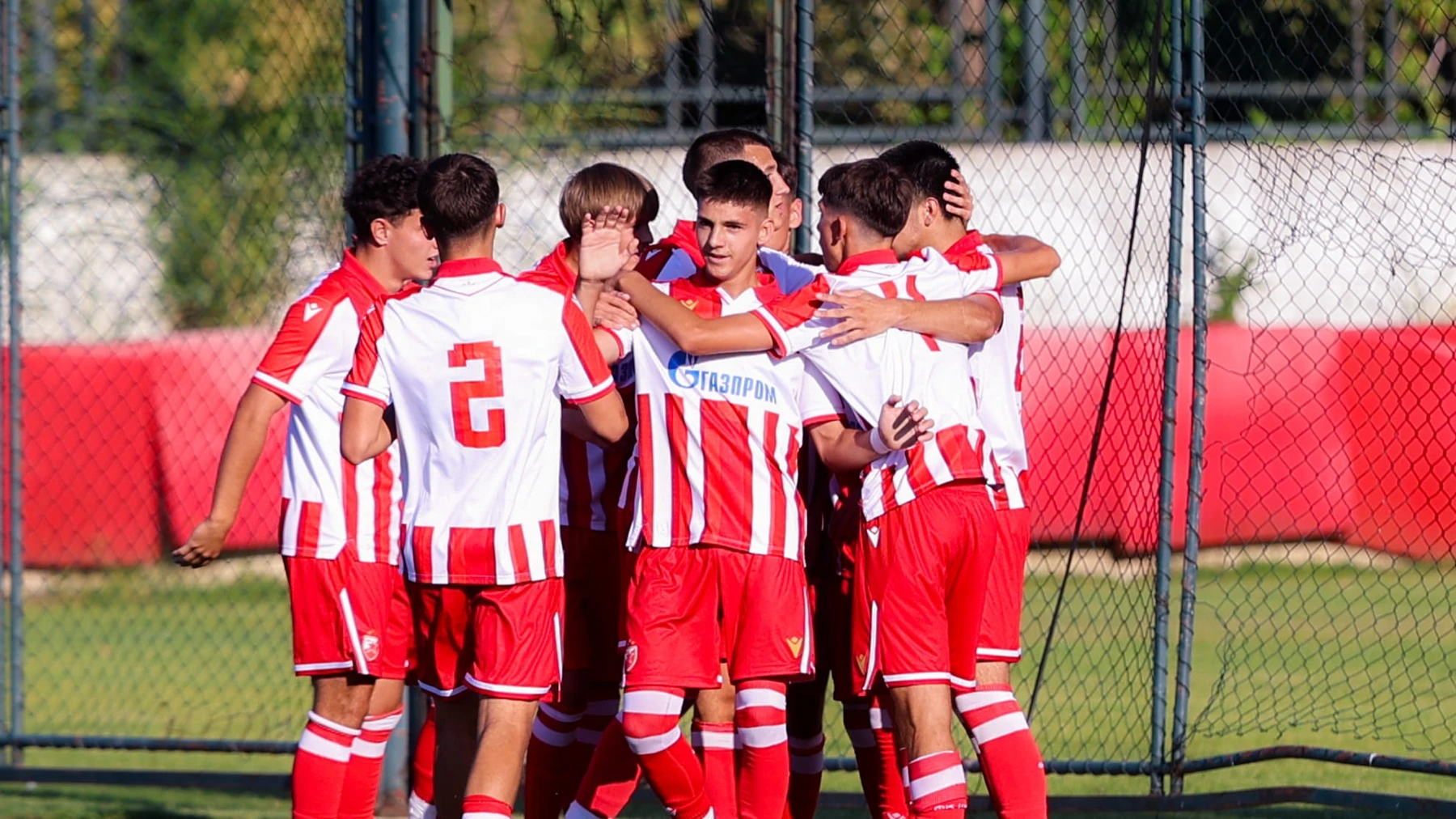 Red Star under-17 team score seven goals against Mladost after a fast start
