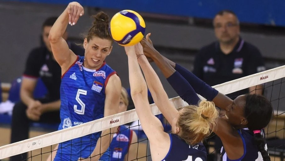 Mina Popović
