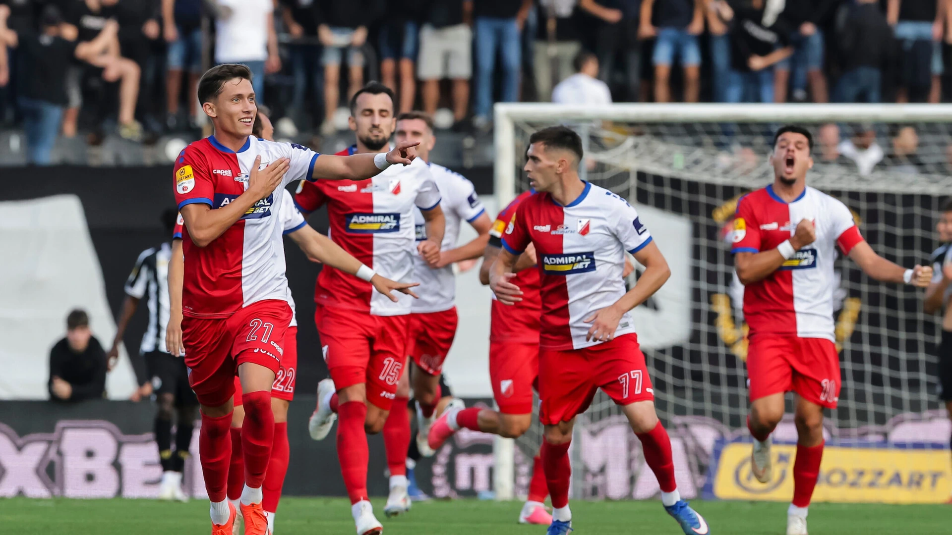 Vojvodina withstand Partizan's two-goal response in a 3-2 win