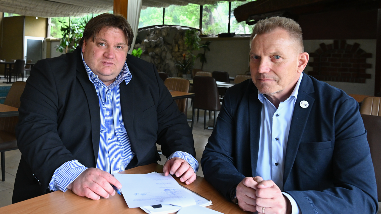 European Boxing officials signing the Loznica 2026 agreement - inline angle