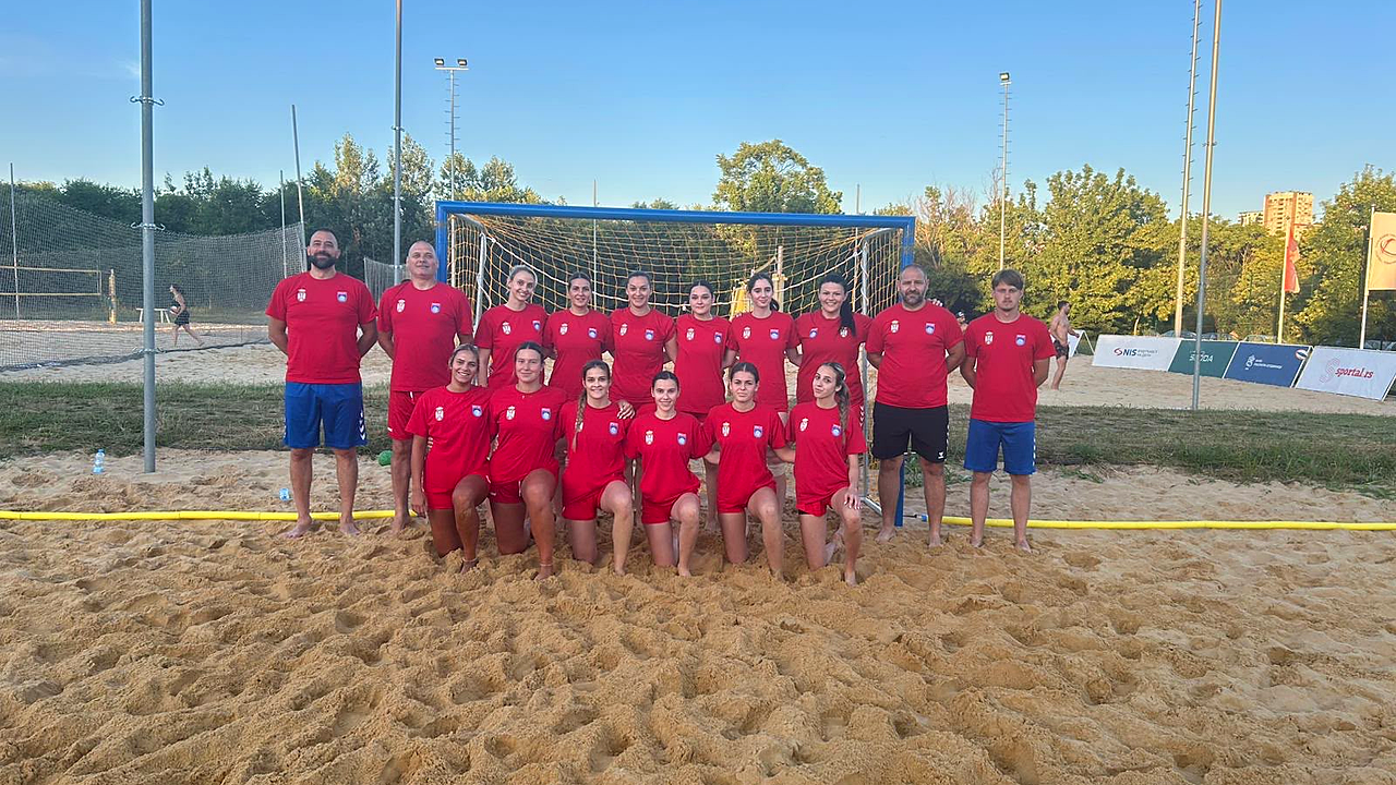 Serbia Beach Handball Opens Preparations for a Heavy Summer photo 2