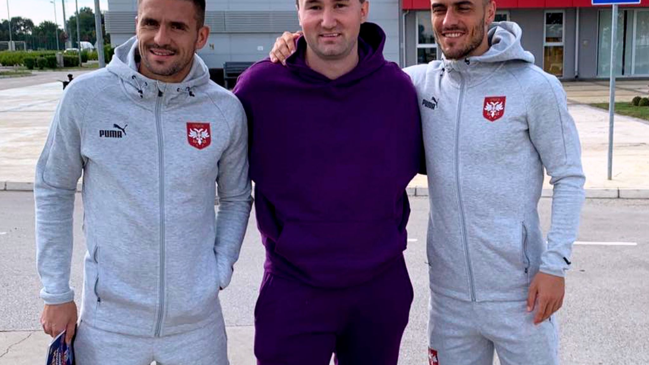 Dusan Tadic with the Serbia squad