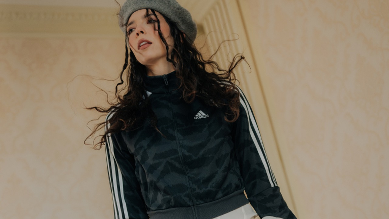 Aleksandra Pesic wears sports clothing during a portrait session