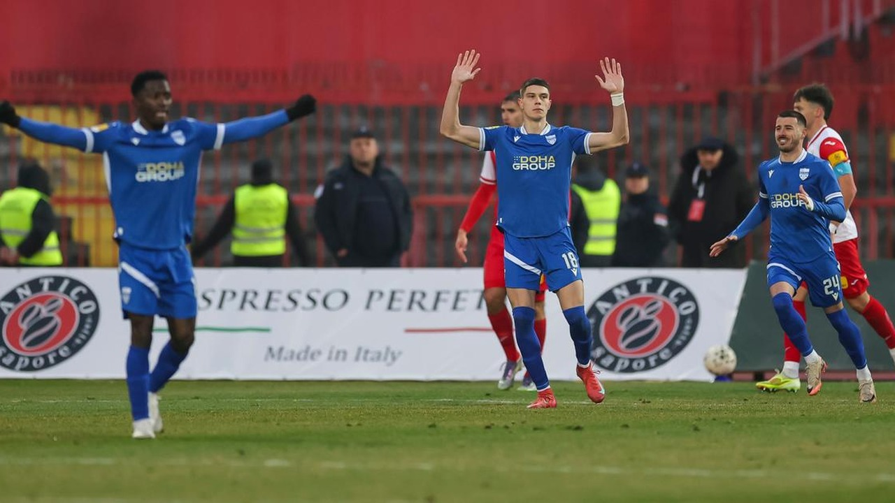 Novi Pazar players celebrate against Vojvodina