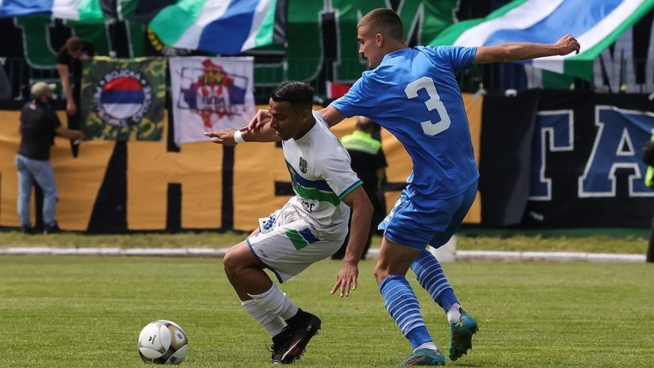 Zemun and OFK Beograd players contest a match