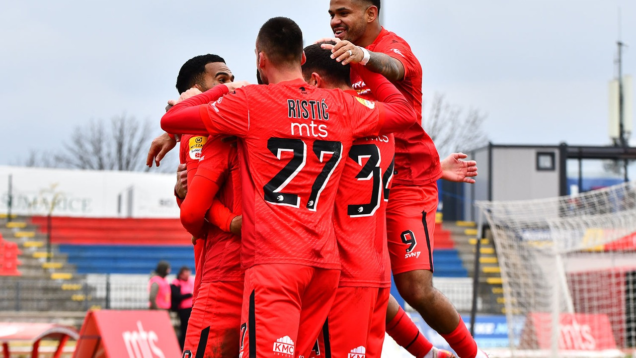 Radnicki 1923 players celebrate a goal