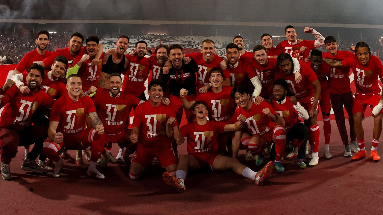 Red Star players celebrate together after a match
