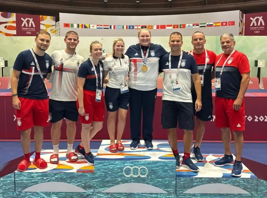Supporting image for Arunovic and Mikec win bronze in mixed 10-metre pistol shooting