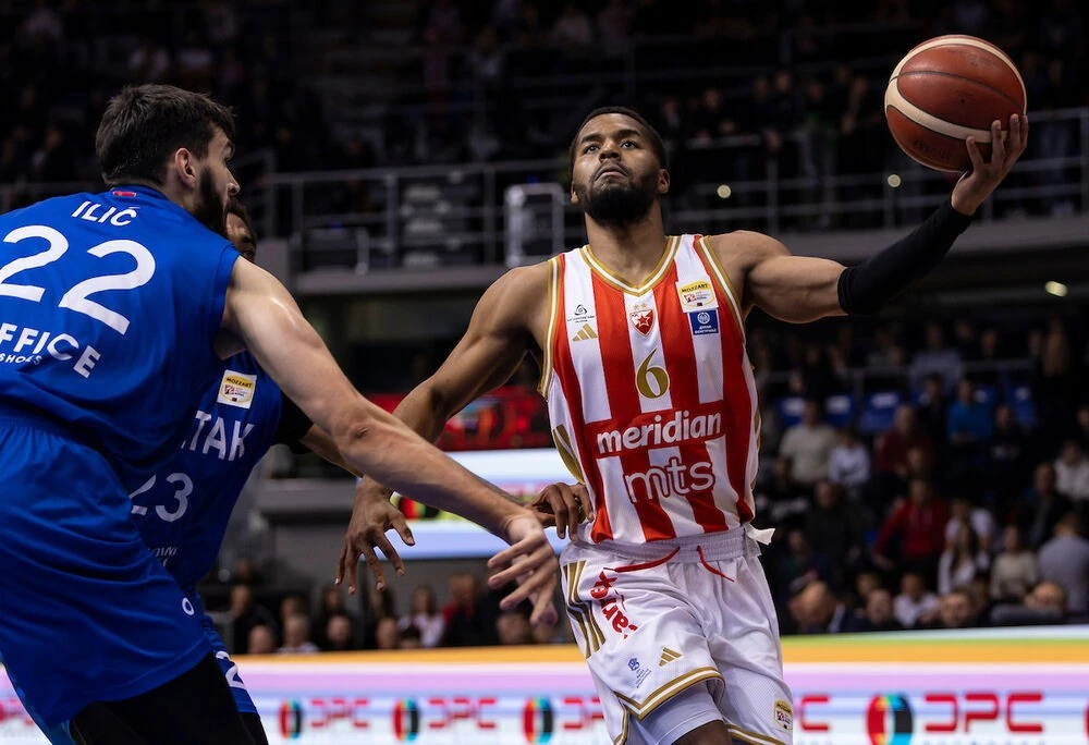 Supporting image for Crvena Zvezda sells more than 10,000 basketball season tickets