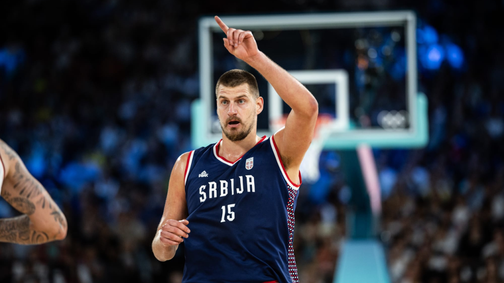 Nikola Jokić kontroliše igru Srbije u FIBA utakmici