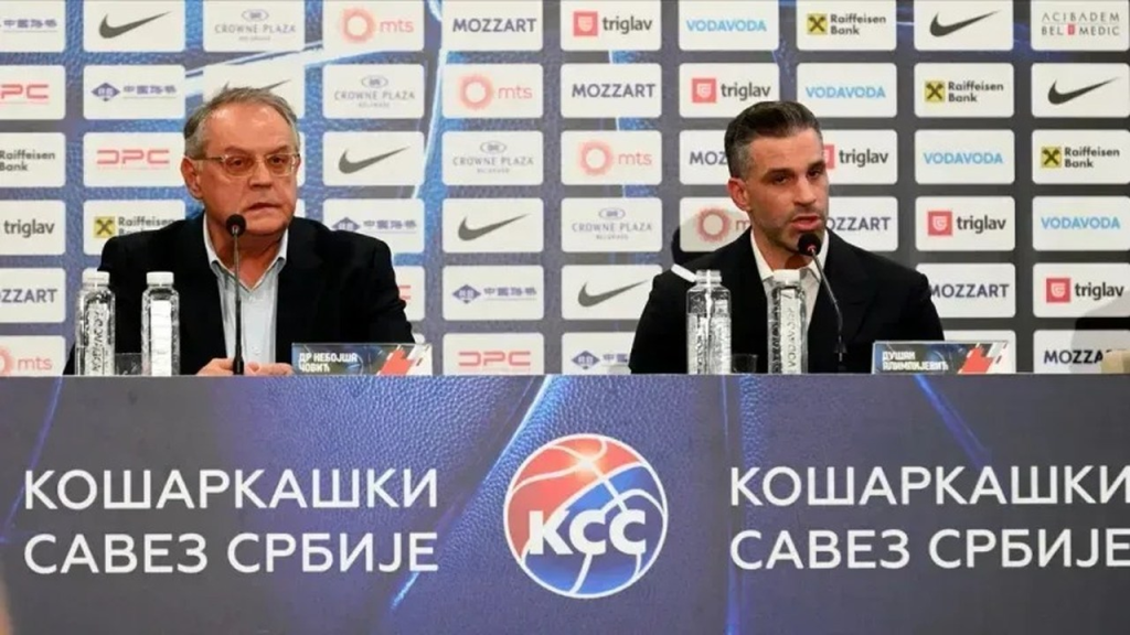Nebojša Čović sedi pored drugog predstavnika KSS