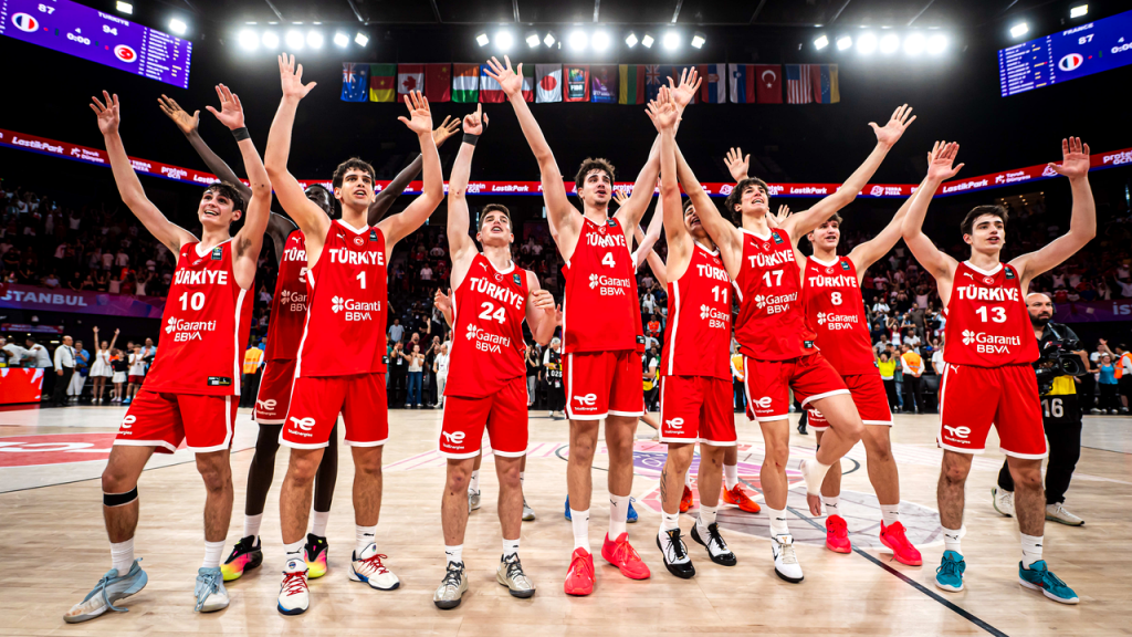 Turska polufinalna buka stavlja Srbiju U17 na korak od medalje