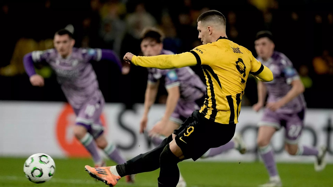 Luka Jović postigao dva gola u pobedi AEK-a od 4:0