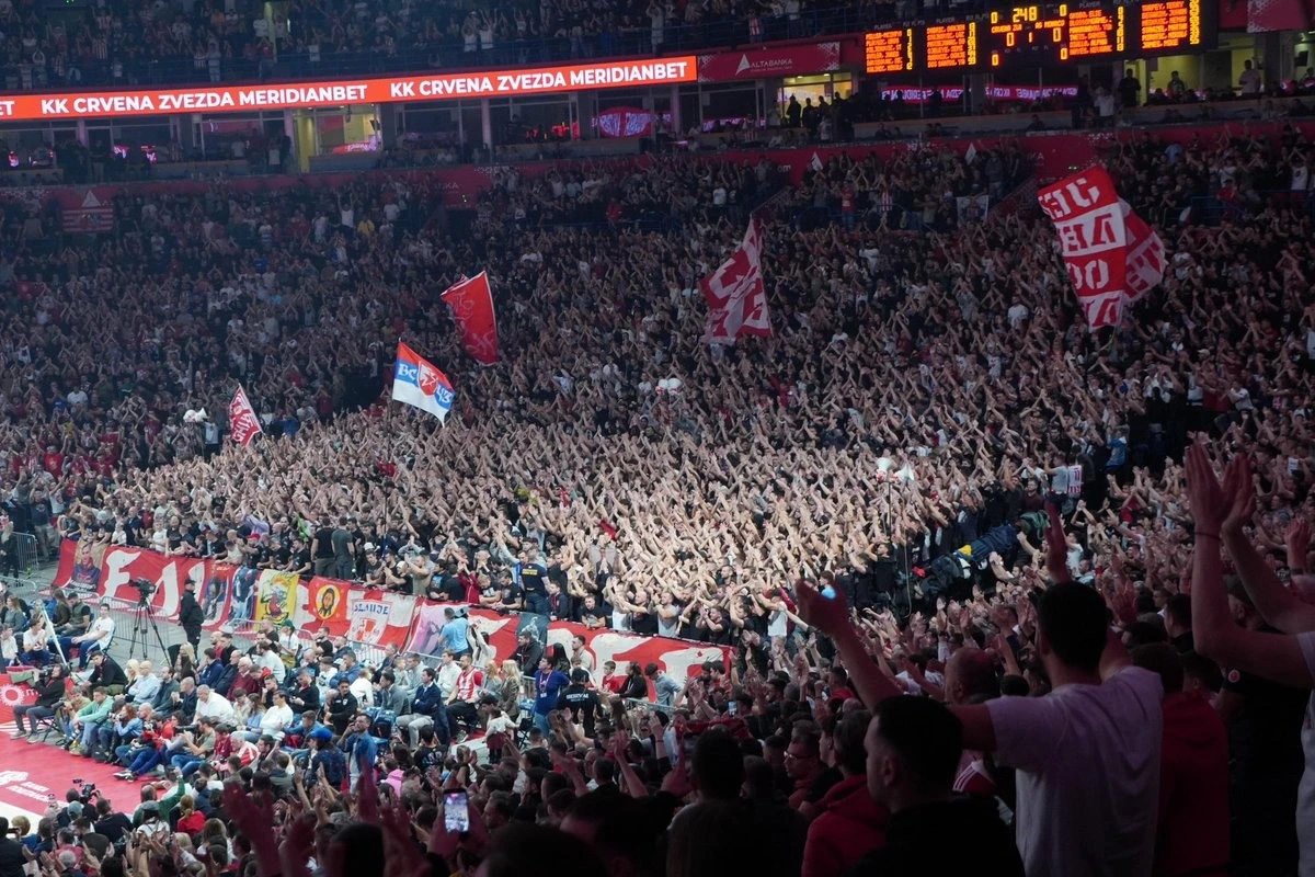 Crvena zvezda presla 10.000 prodatih sezonskih karata