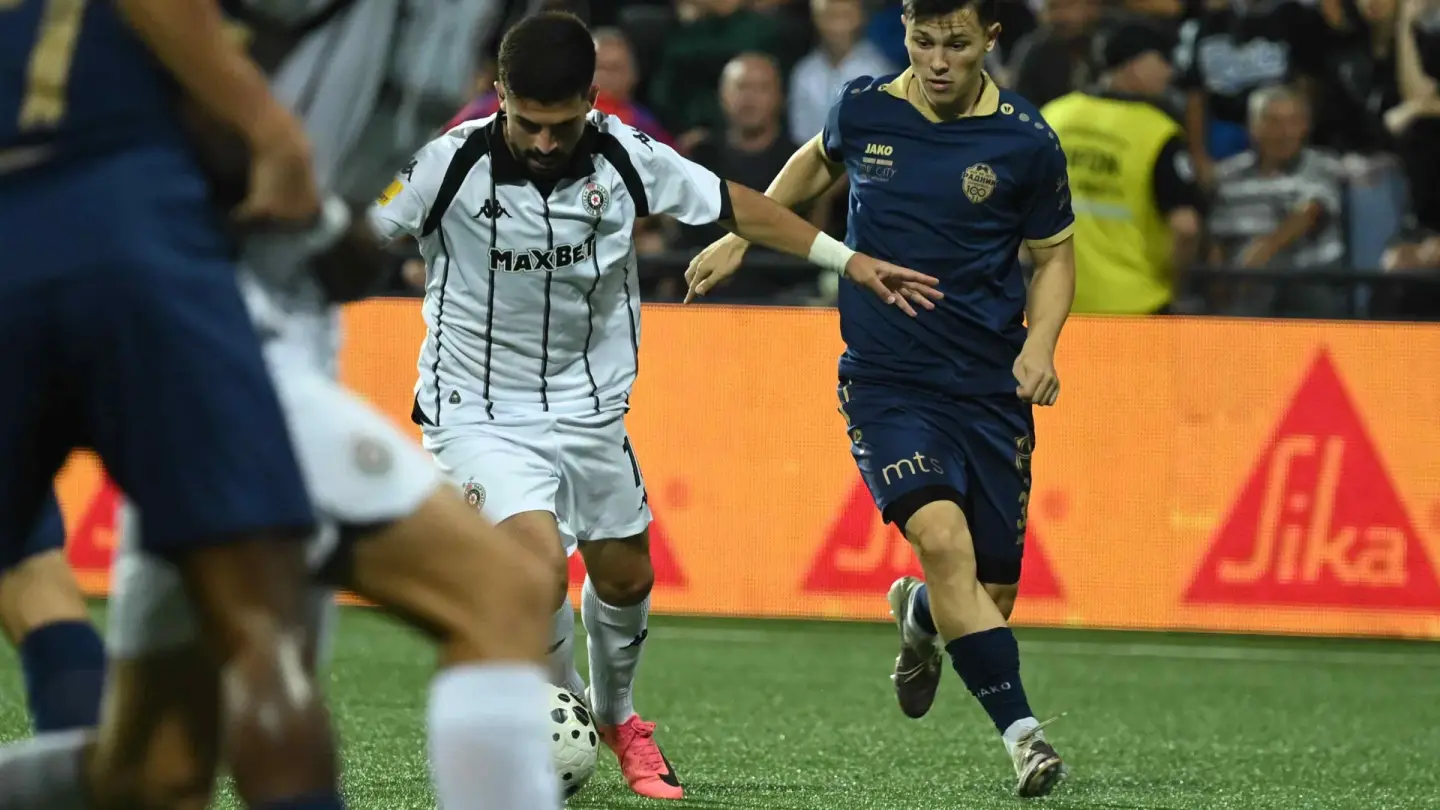 Partizan je sa deset igrača osvojio bod i odigrao 4:4 protiv Radnika u Surdulici