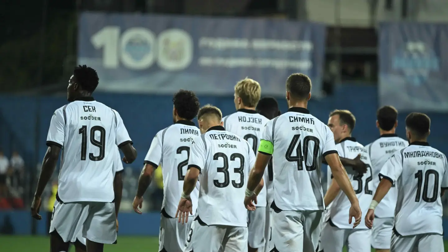 Partizan je sa desetoricom više puta odgovorio i stigao do 4:4 protiv Radnika u Surdulici