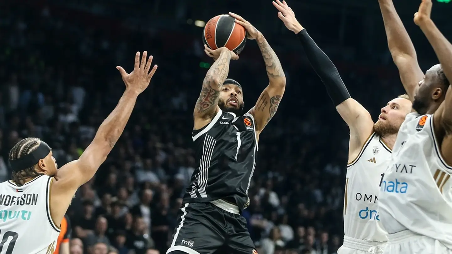Partizan pobedio Armani 92:76 posle odlične poslednje četvrtine