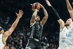 Partizan pobedio Armani 92:76 posle odlične poslednje četvrtine