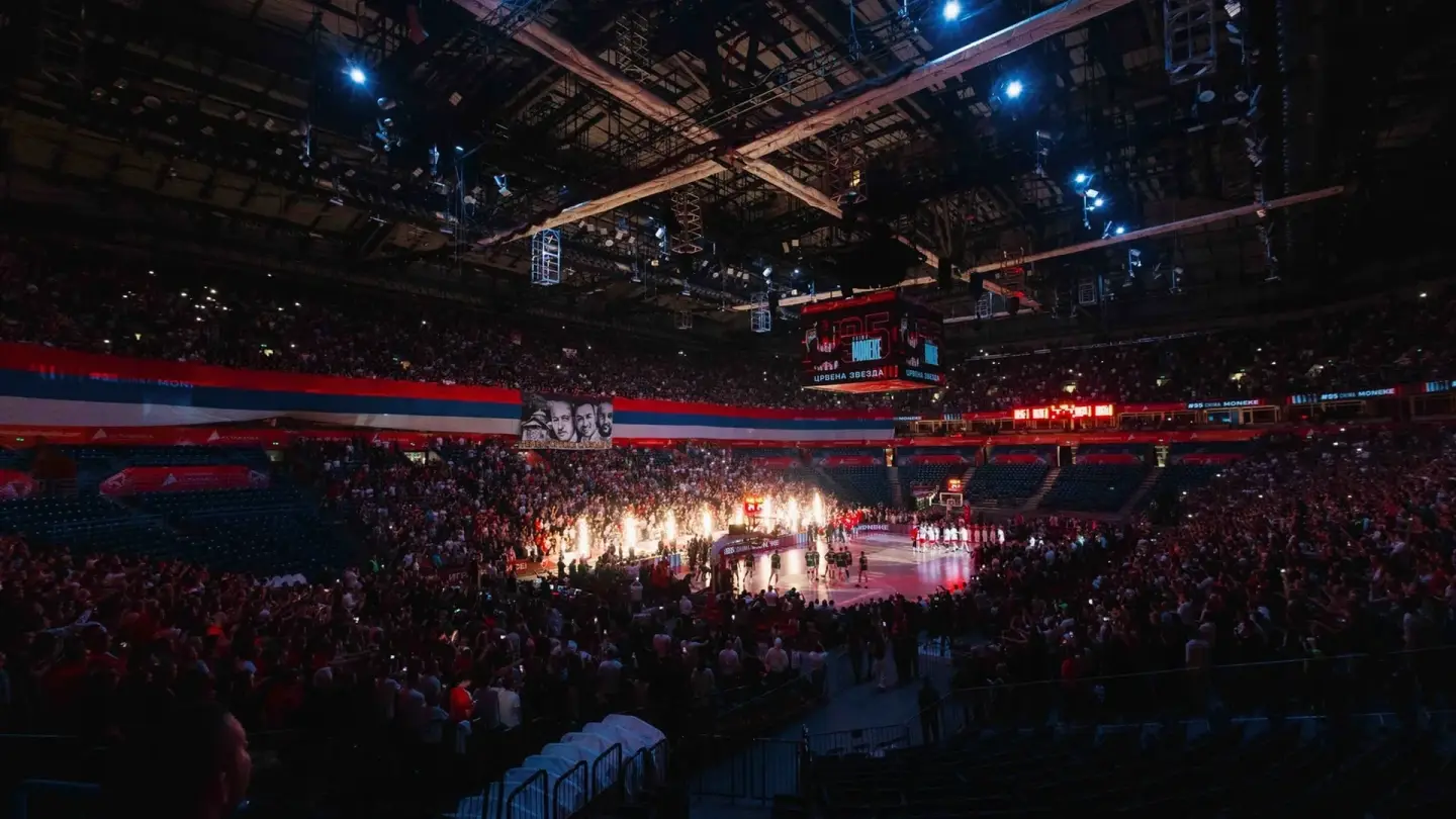 Crvena zvezda pod novom uslovnom kaznom traži od navijača da zaštite domaći teren
