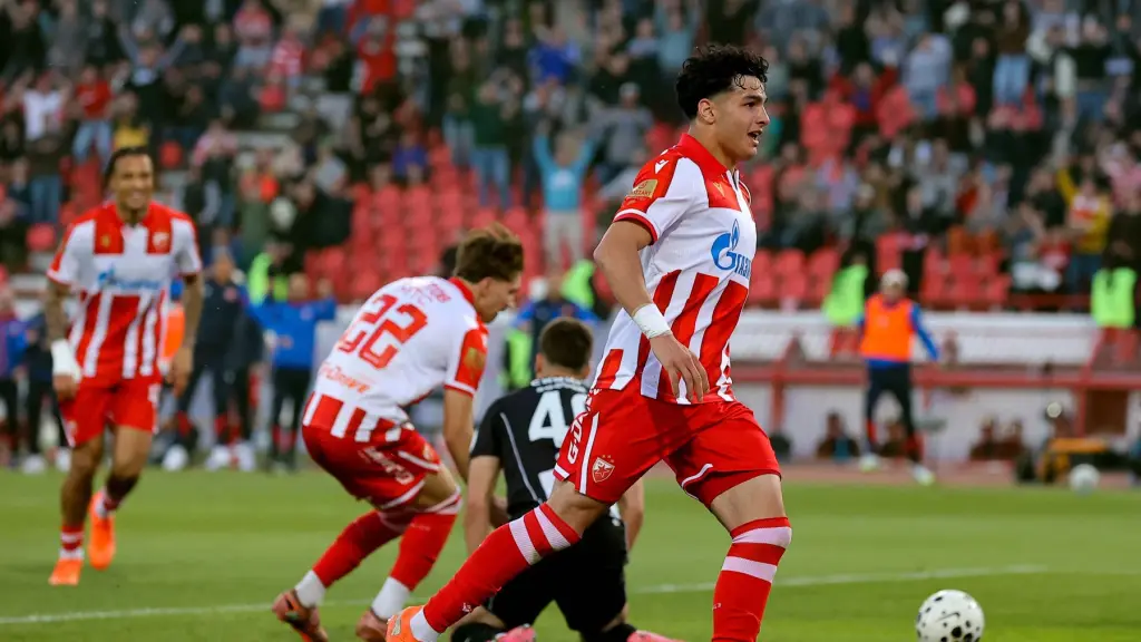Dodatna fotografija: Počela je prodaja ulaznica za 180. večiti derbi na stadionu Rajko Mitić